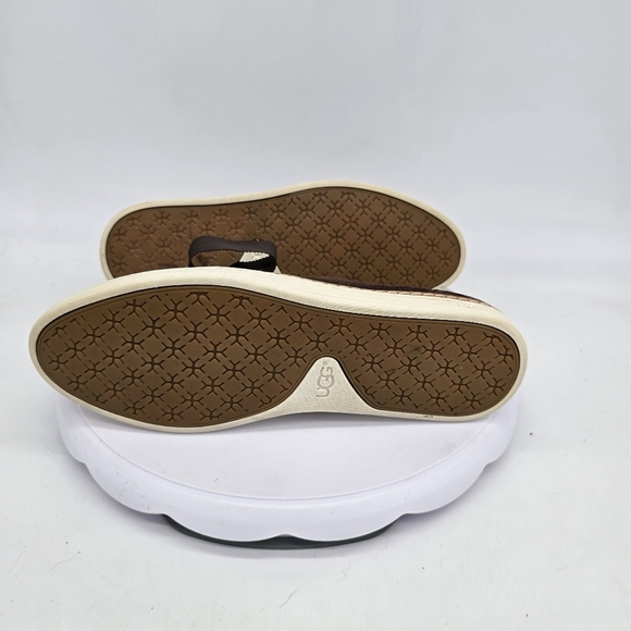 UGG Shoe Women's 7 Carilyn Suede Slip-Ons Brown Sneakers - Picture 7 of 8